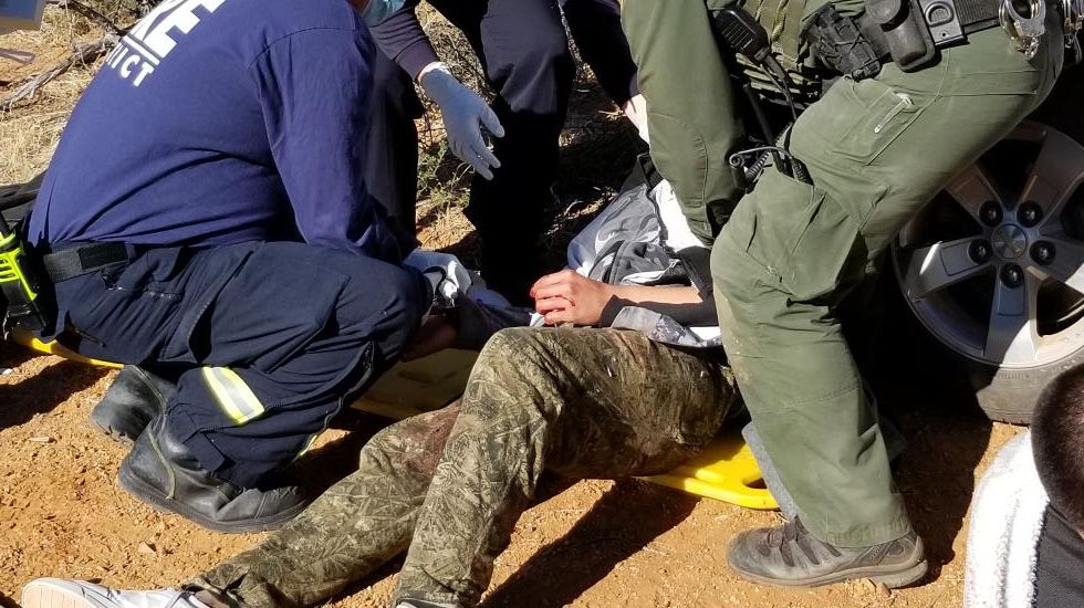 A U.S. citizen driver fled from Tucson Station agents on SR-286 and crashed. Without any remorse for the 2 migrants injured in the trunk, he fled the scene and was later arrested. Responding agents rescued the migrants and provided care. 