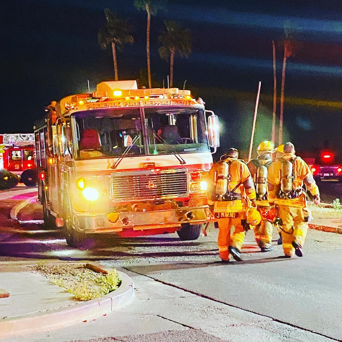 Firefighters have extinguished a fast moving mansard fire tonight at a Motel 6 off of 51st Ave and McDowell Rd in Phoenix. 