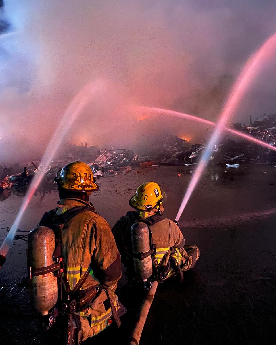 Tonight firefighters have extinguished a 2nd Alarm Scrapyard Fire near 22nd Ave & McDowell Rd. Crews operated in a defensive strategy, while using a Big Water Operation to successfully extinguish the blaze. No injuries were reported on the fireground