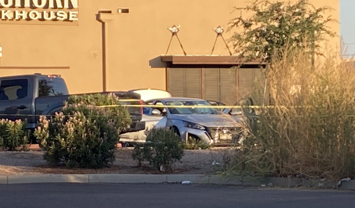 Deceased bodies of a man and woman were found in a parked car in a lot near Encanto and 75th Ave in Phoenix. @PhoenixPolice are calling it a double shooting scene and arrived last night after 8pm. Detectives and CSI workers have been on scene through the night